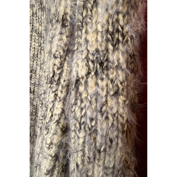 Urban outfitters Willow Fringe Cardigan Medium NWOT - Picture 13 of 13